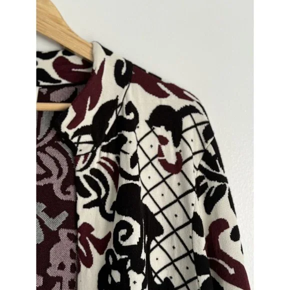 Chico’s Cardigan Jacket Sz 3 XL Black Ivory Stretch Polyester Contrast Scroll - Picture 7 of 15